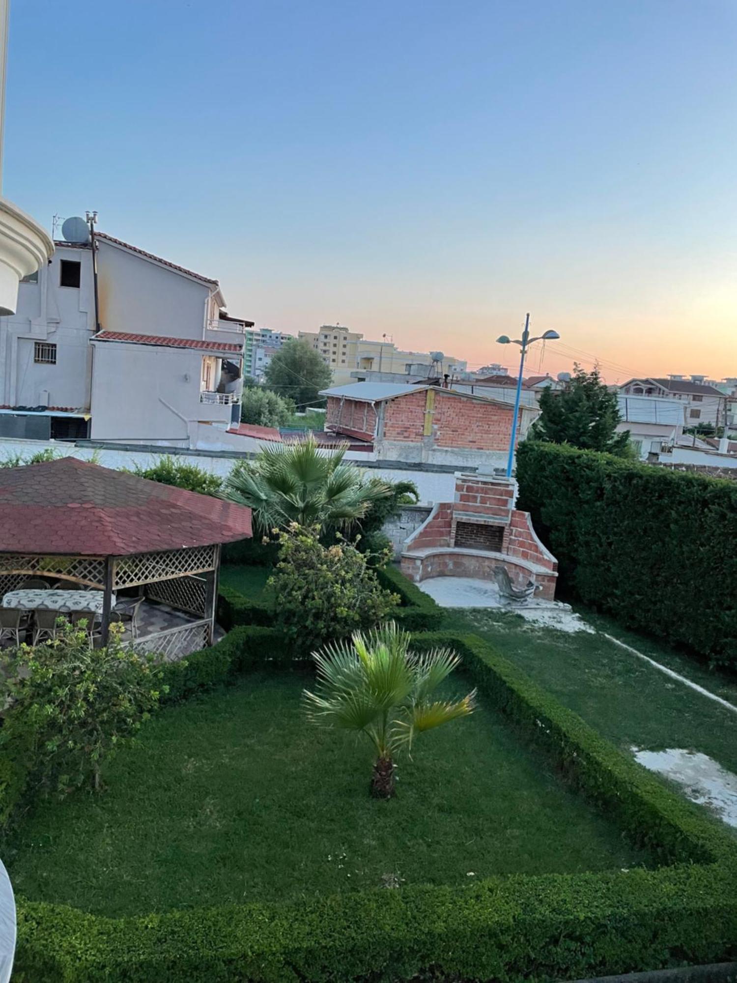 شقة Vila Briart دراس المظهر الخارجي الصورة