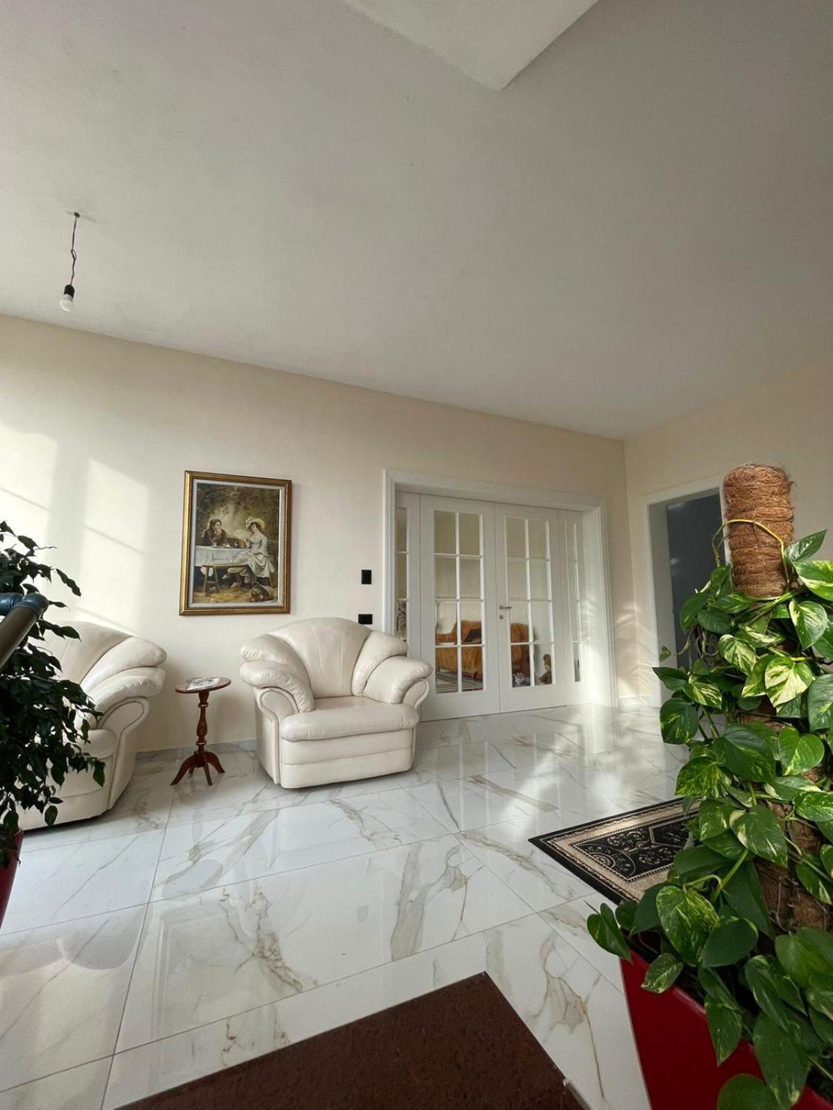شقة Vila Briart دراس المظهر الخارجي الصورة